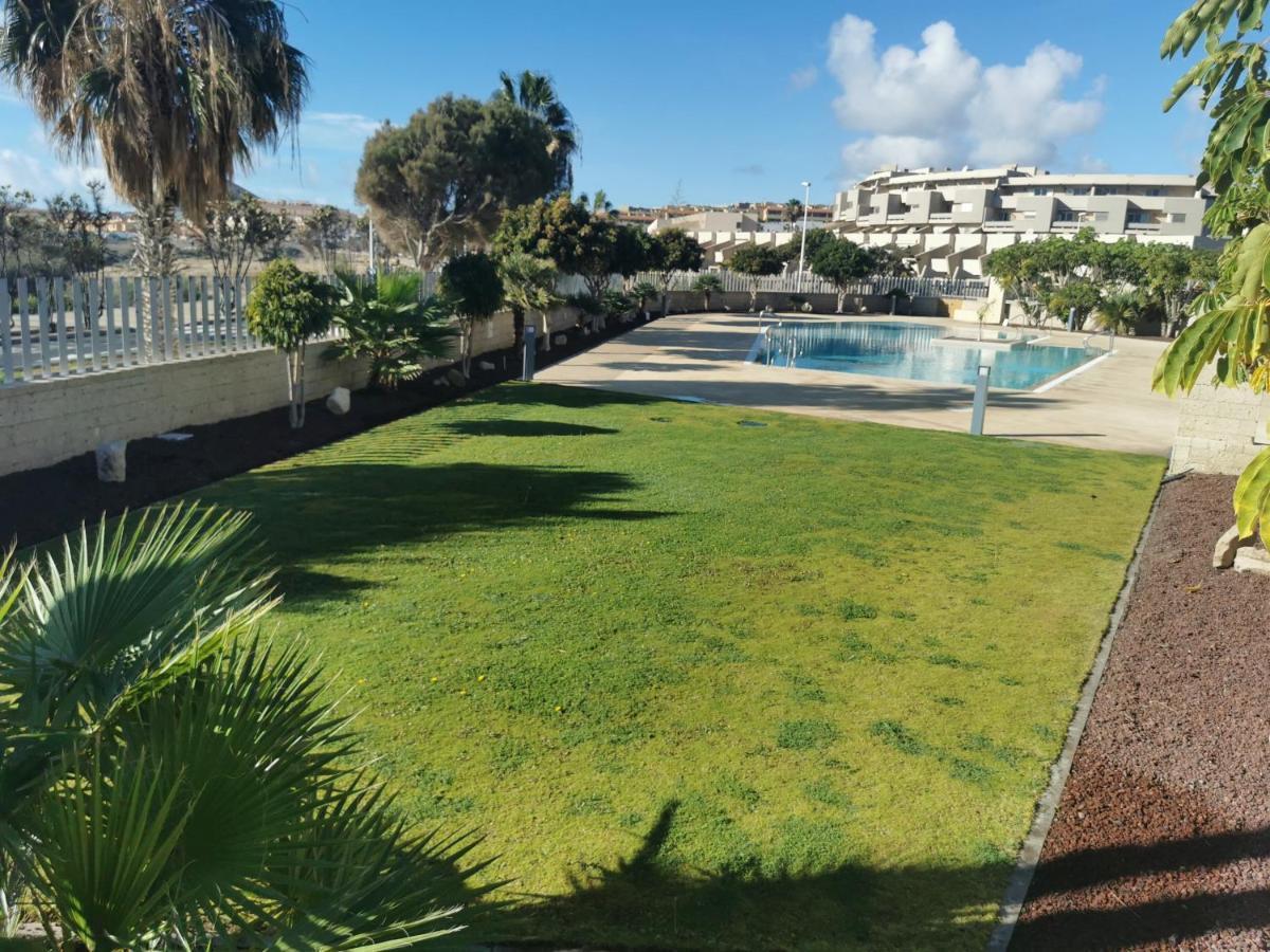 Apartament Modern Seafront Flat With A Private Garage El Médano Zewnętrze zdjęcie